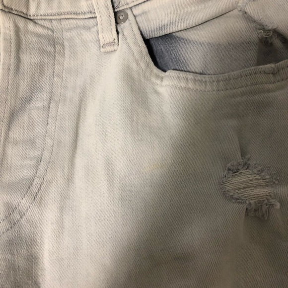 H&M Light-wash Jeans - Picture 5 of 7